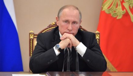 Путин сам опустил свой рейтинг &#8212; намеренно. Суть поступка объяснил политолог