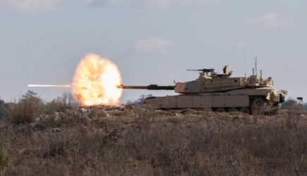 Всеядные русские танки проучат США в Польше
