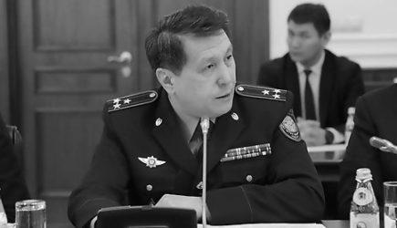 В Казахстане покончил с собой начальник Департамента полиции Сулейменов
