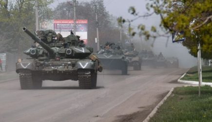 Киев боится пропустить удар 200-тысячного кулака Российской армии — Ходаковский