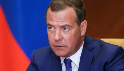 Медведев одной фразой отреагировал на планы Киева бить по Крыму