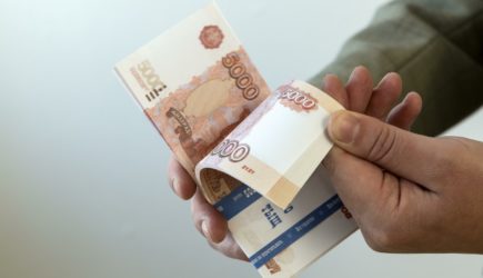 Как накопить один миллион рублей за год: 10 рабочих способов