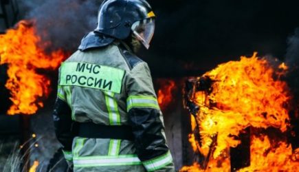Огонь охватил все здание: что творится в Домодедове