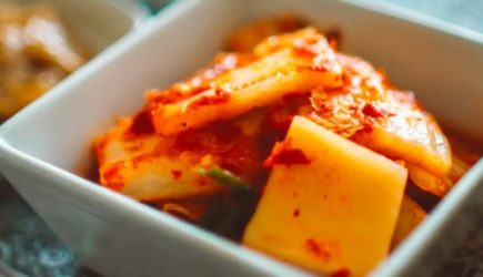 Корейские ученые нашли способ бороться с «пивным животом» — ешьте это блюдо